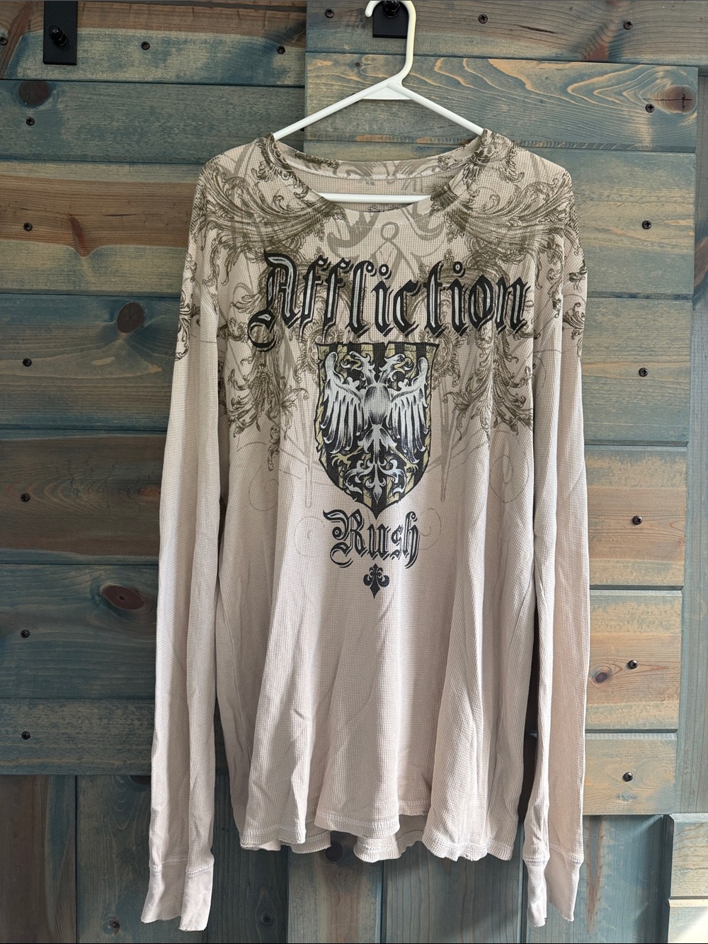 Affliction Mens George St-Pierre Long-Sleeve Graphic Top in Beige and Black